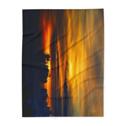 Arctic Fleece Blanket - Image 2